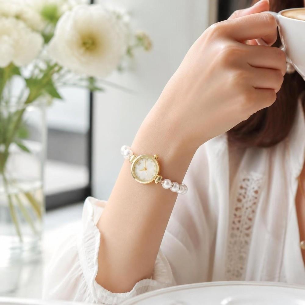 Elegant Pearl Bracelet Watch Round Dial Small Dial Watch Durable Women Quartz Watch Women