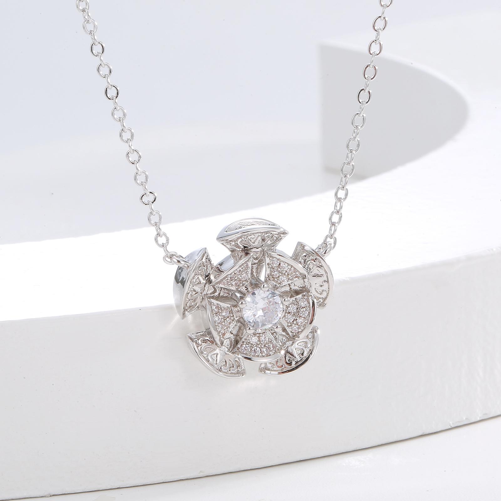 

Легкое трехмерное цветочное ожерелье, летнее женское высокое чувство моды, экстравагантность, элегантный темперамент, изысканная цепочка на ключицу из циркония