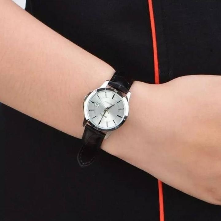 Casio Women's Standard Series Silver Watch LTP-V004L-7A LTP-V004L-7A