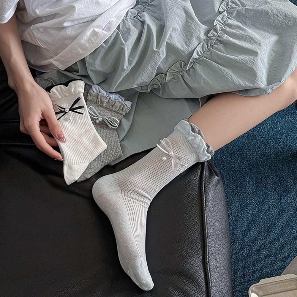 Breathable Socks Sweat Absorption Ruffle Socking Fashion Mid Tube Socks  for Women