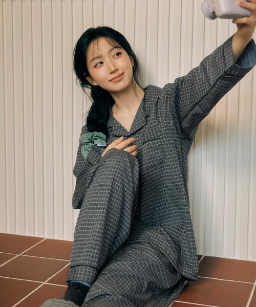 [Dossy] 2SET Silk Fit Dust Long Sleeve Couple Pajama Set [Shipped from Korea] 100% Authentic