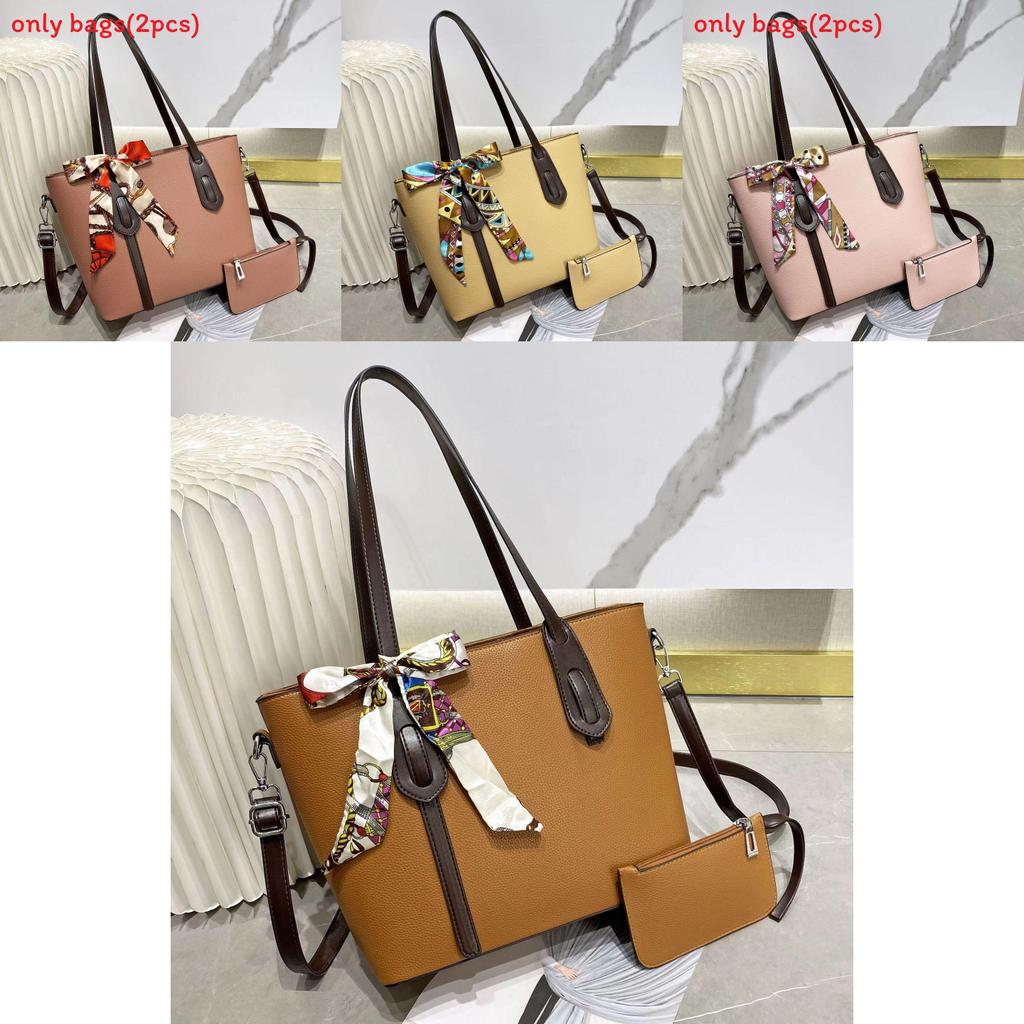 Fashionable Oversized Tote Handbag With Inner Compartments For Leisure And Shopping