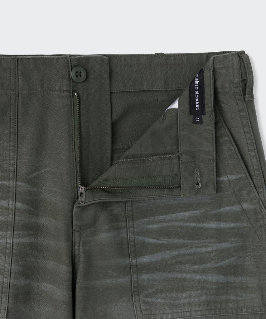 MUSINSA STANDARD Faded Back Satin Fatigue Pants [Khaki]