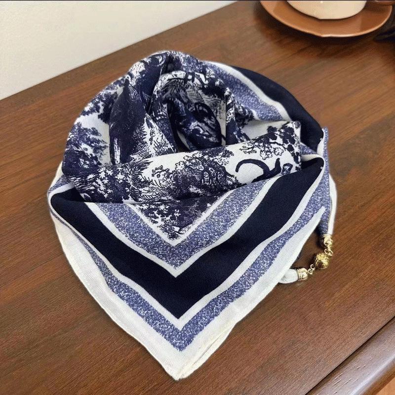 Autumn/Winter Silk Cotton Scarf with Magnetic Buckle - Versatile, High-end Neck Warmer