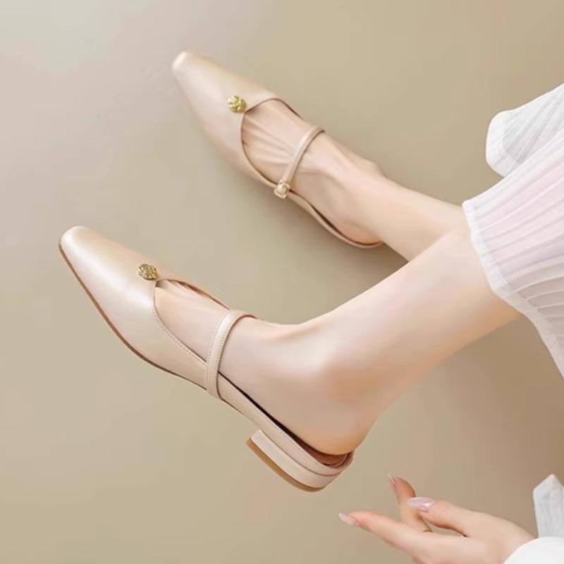 

Fashion Soft leather bag head sandals women s summer new square head shallow mouth camellia one-word buckle fashion half drag 40 шампанского