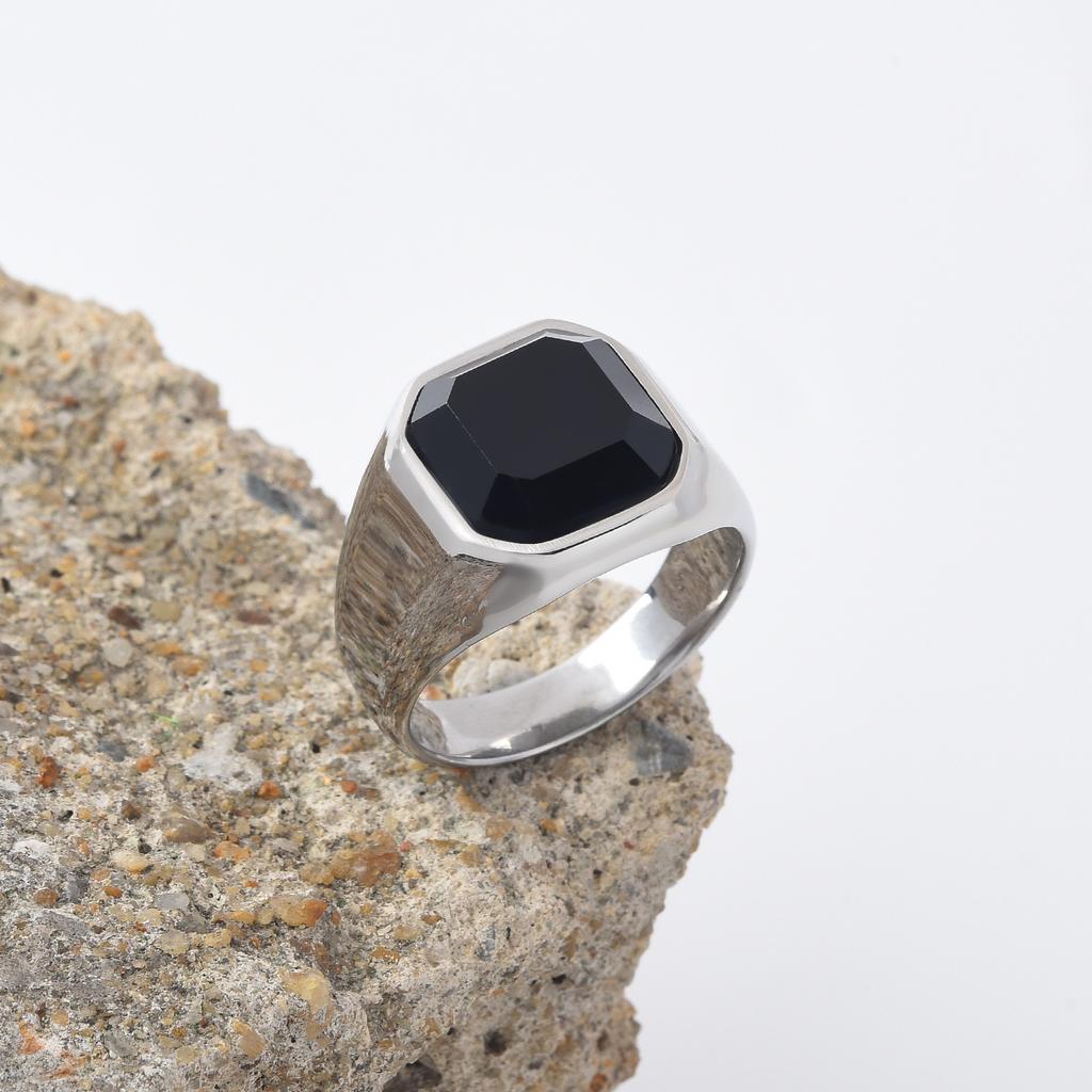 Men's/Women High Quality 316LStainless Steel Onyx Party Rings Fashion Trend Titanium Steel Ring  Jewelry