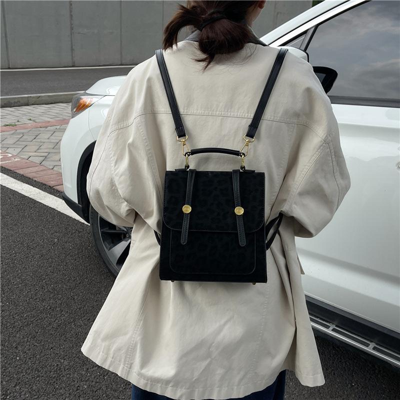 

Ретро рюкзак женский осенне-зимний новый студенческий рюкзак многофункциональный школьный рюкзак портативная дорожная сумка чёрный