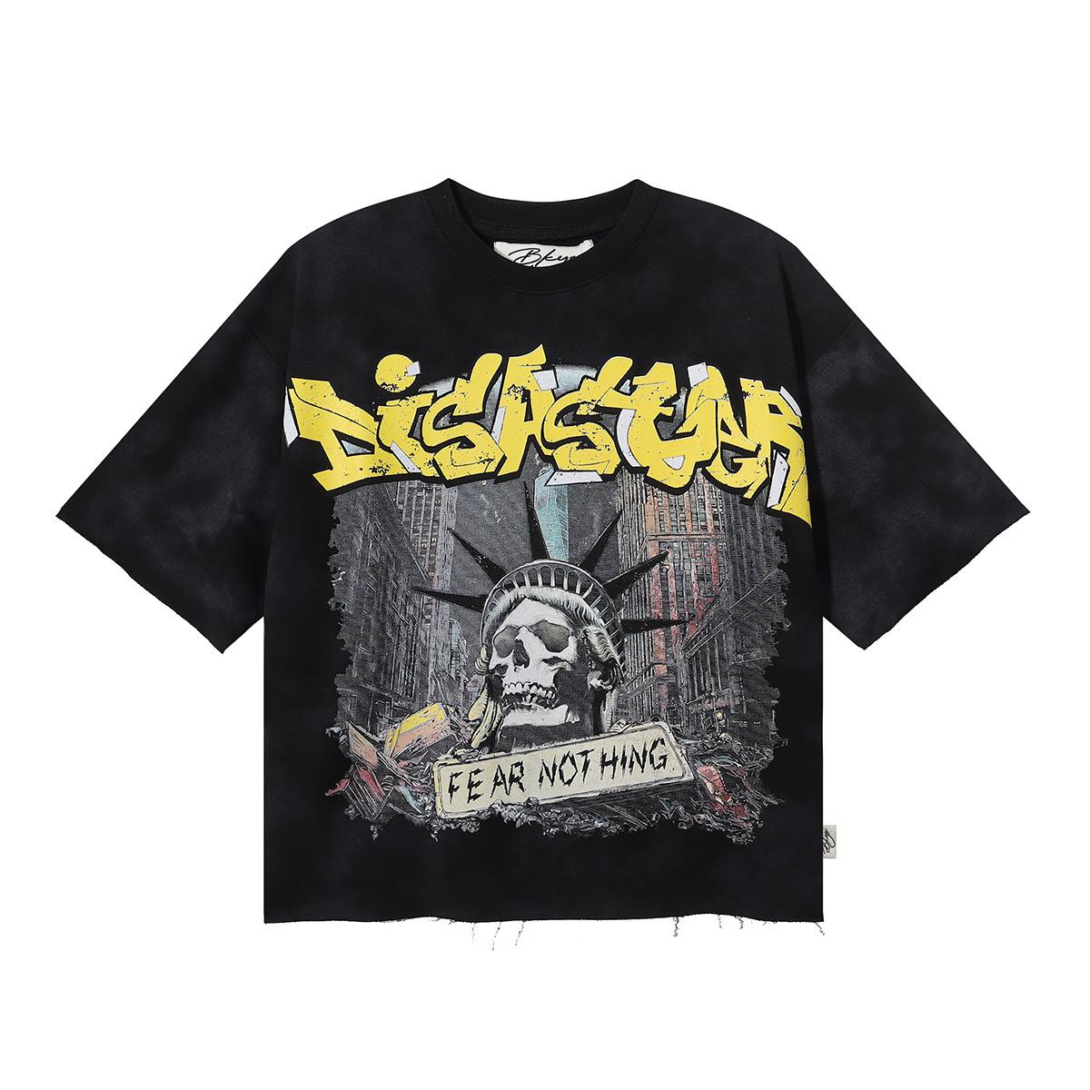 2026 Summer Men s Oversize T-Shirt, Skull Statue Of Liberty Print Dark Street Short Sleeve Tee With Graffiti Disaster Letter S