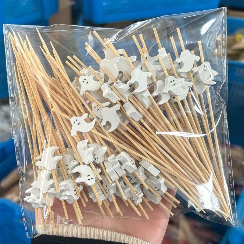 12CM Christmas Halloween Disposable Bamboo Fruit Sticks Snowflake Christmas Tree Santa Claus Fruit Sticks Christmas Decorations