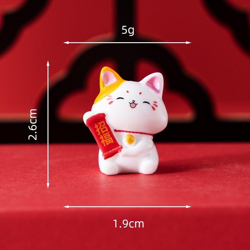 1pcs Figurines Miniature Cute Lucky Cat Micro Landscape Crafts Ornaments For Home Decorations Animal Car Decor Room Accessories