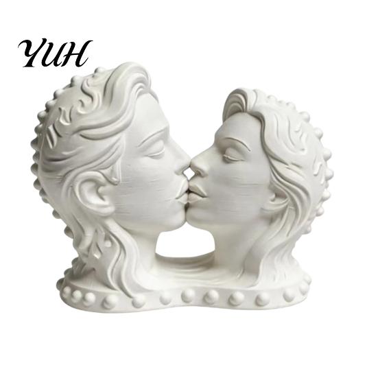 Sentimental Gift for Anniversary 3D Printed Couple Kissing Head Sculpture, White Modern Art Statue Sweet Love Symbol Living Room Bedroom, Minimalist