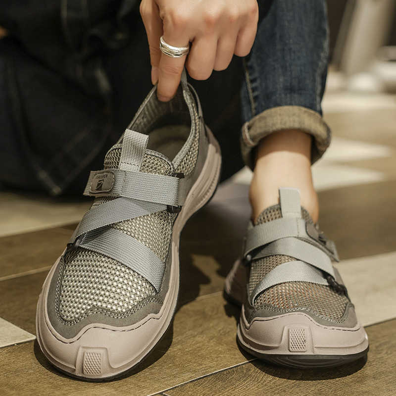 Suede Lightweight Man Sneakers Skateboarding Boots Luxury Men's Badminton Shoes Sport Shoses Caregiver Kit