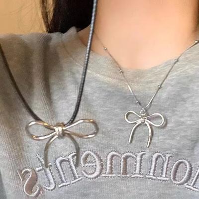 Tide Niche Bow Necklace Feminine Simple Temperament Versatile High Sense Collarbone Chain Design Sense Accessories