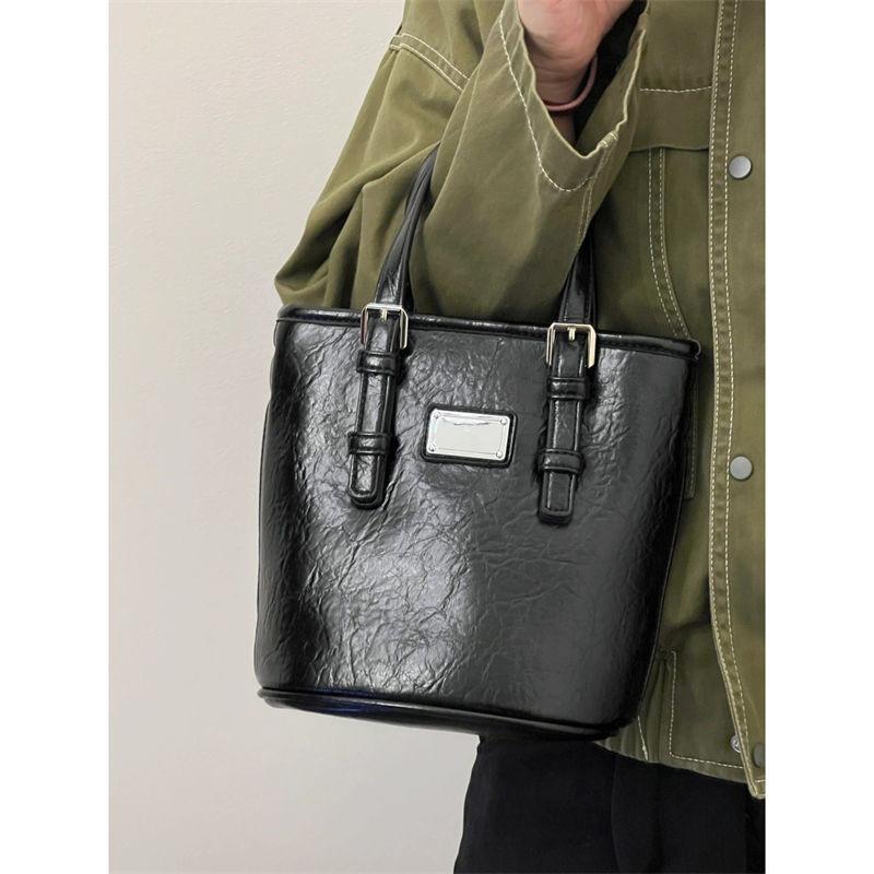 Ielgy Korean Version Fashionable All-Match Commuter Shoulder Messenger Bucket Bag
