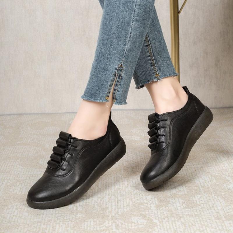 Women's Sports Shoes 2025 Fall New - Lightweight Breathable Running Sneakers Cushioned Anti-Slip Design Slip-on Loafers