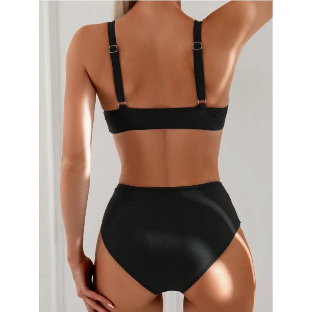 European and American Sexy Bikini Swimsuit Women's Tight Chest Gathered Halter Swimsuit
