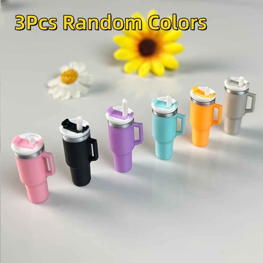 

3Pcs Miniature Water Cup with Lid Realistic Handheld Cup for Dollhouse Playhouse and Miniature Scene Photography Props Ornament