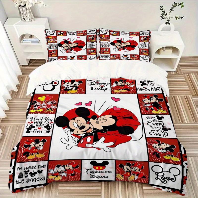 3pcs Love Mickey and Minnie Printed Quilt Set, Includes 1 Quilt Cover and 2 Pillowcases, Machine Washable, Suitable for All Seasons.F057