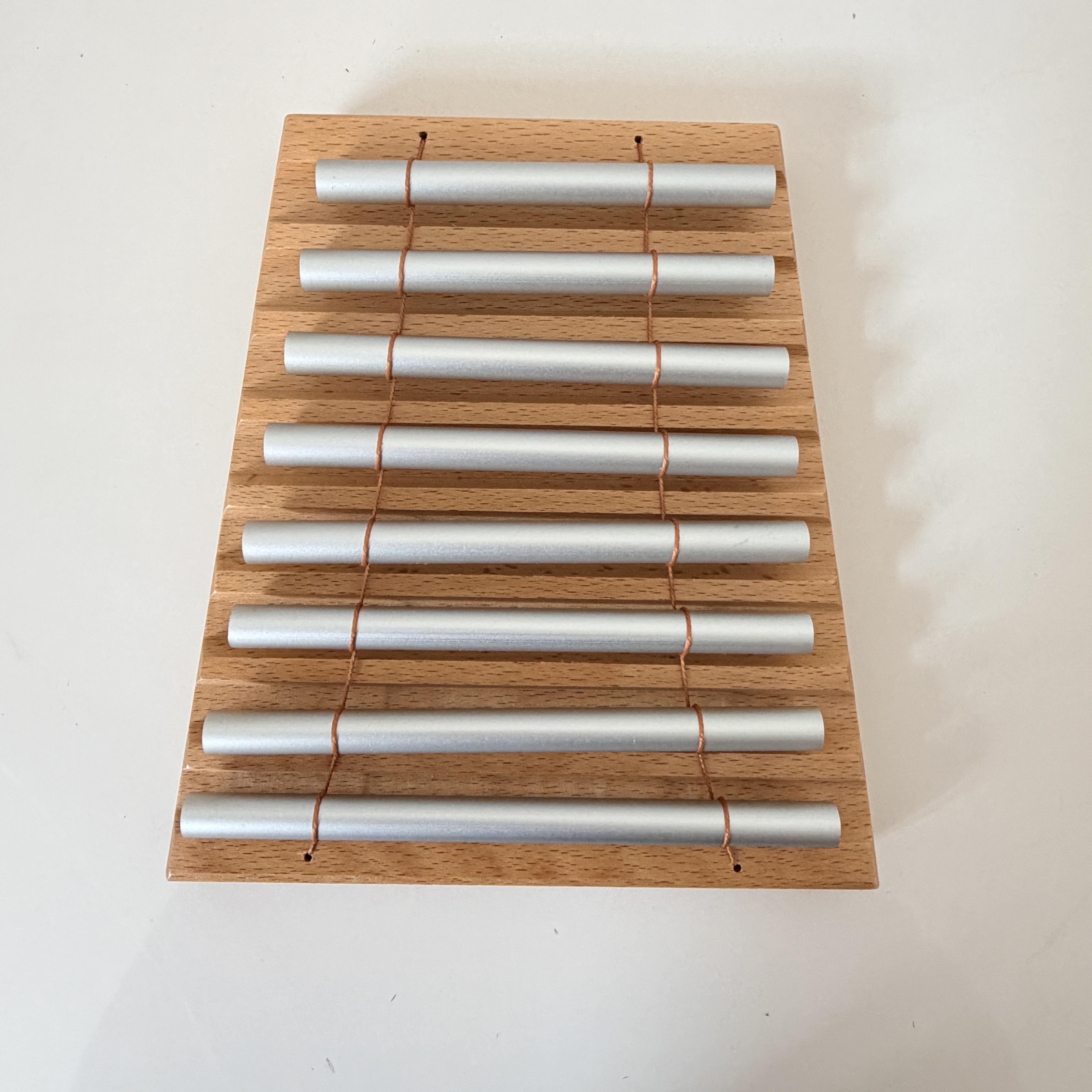 8 Tones Hand Chime with Mallet Metal Tube Wind Chime Percussion Musical Instrument for Meditation Sound Healing standard