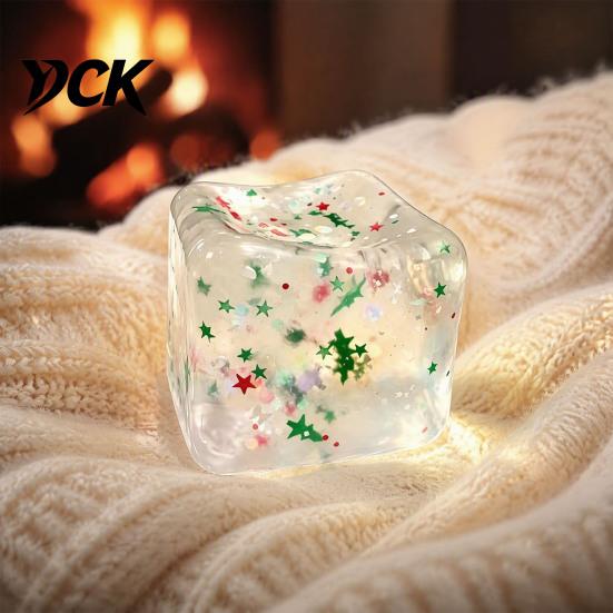 Anxiety Relief Gadget Christmas Ice Cube Squeeze Toy, Confetti Filled Stress Squeezing Cubes Slow Rebound Clear for Reduction Sequined Toy