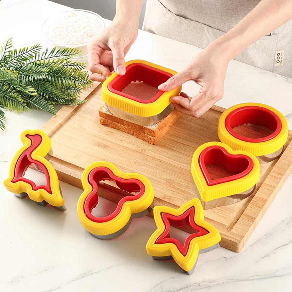 Stainless Steel Sandwich Cutting Mold Cookie Bread Cutting Mold Vegetable Fruit Cutting and Embossing Mold Butterfly Dough Mould