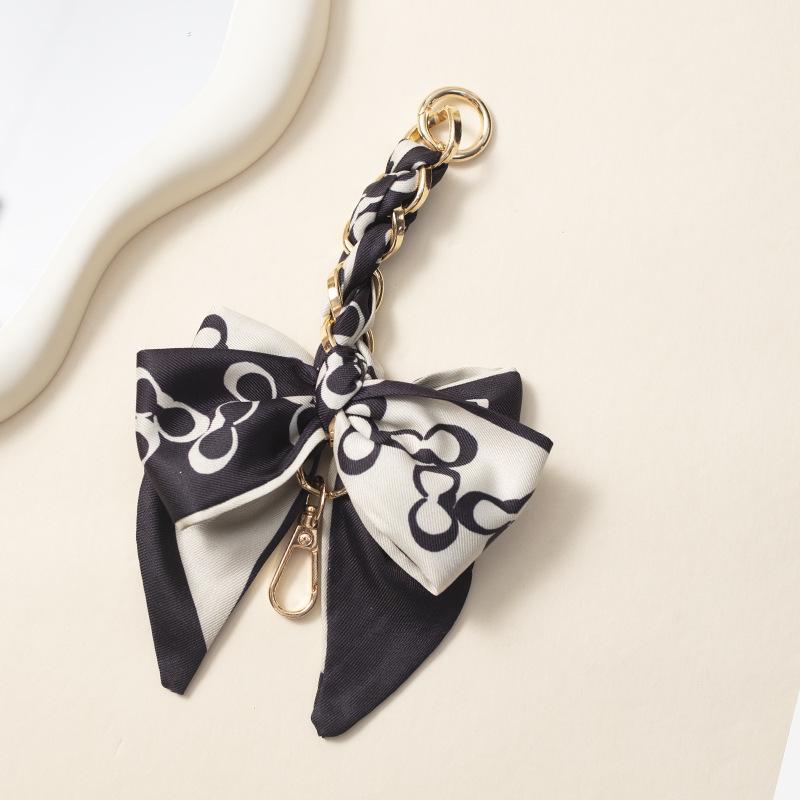 Gold Chain Butterfly Bag Strap Extension: Stylish High-Grade Replacement for Women's Bags
