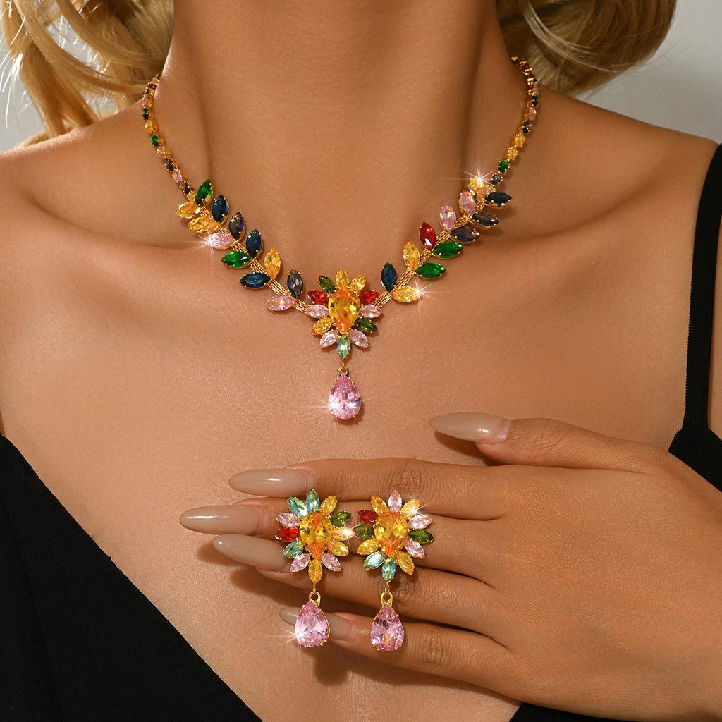 Süßes und Niedliches Kangman Landhausstil Halsketten-Ohrring-Set Braut Hochzeitskleid Vielseitiges Blumen-Set