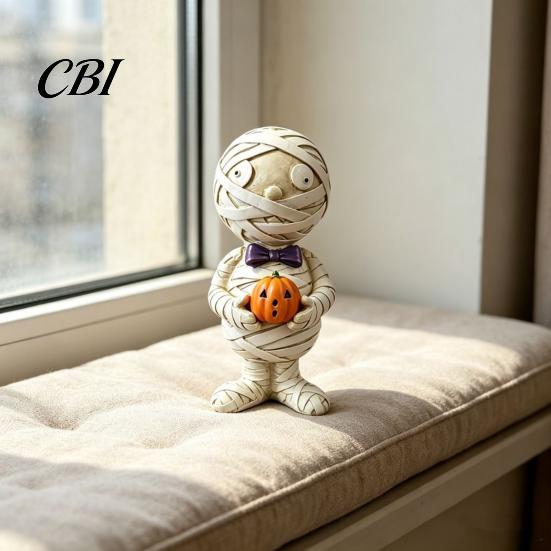 Resin Figurine Mummy Holding Pumpkin Halloween Decoration, Spooky Collectible Desktop for Indoor Shelf, Tiered Tray Decor