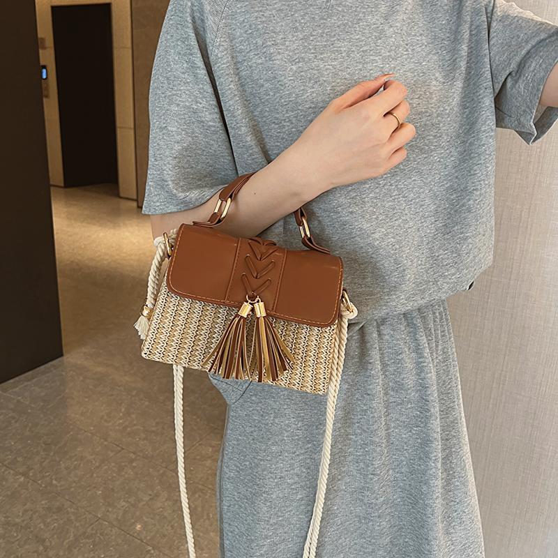 Straw Beach Bag For Women  Summer New Luxury Designer Handbags Hit Color Tassels Shoulder Crossbody Box Bag