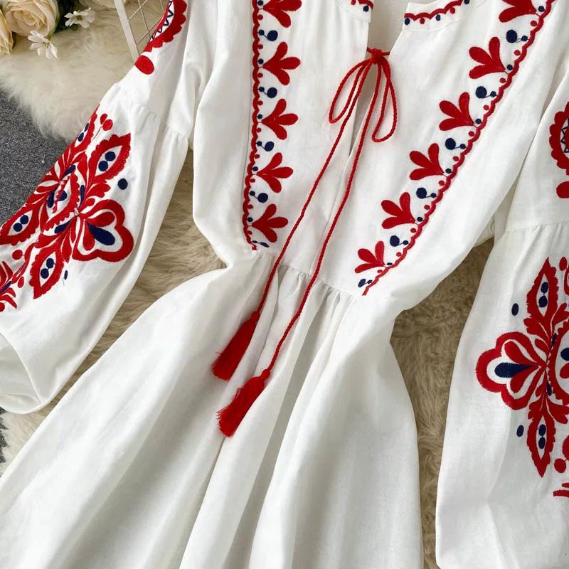 Bohemian Ethnic Style Embroidered Flowers, Round Neck, Lantern Sleeves, Pleated Loose, Slimming, Versatile Long Dress for Women