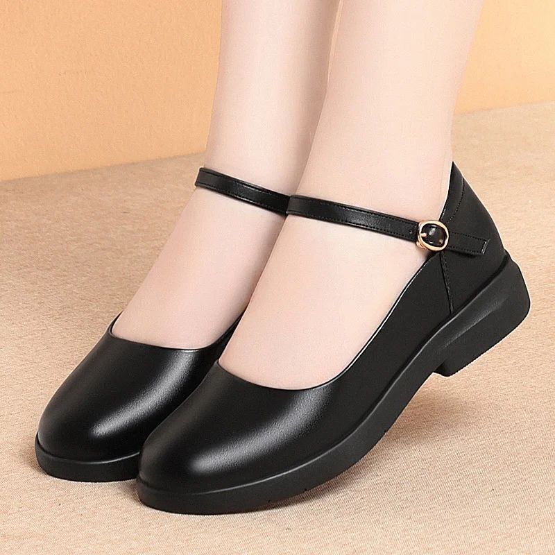 Soft Sole Work Shoes For Women Black Single Shoes One-Liner Flat Buckle Flat Round Toe Work Women's Leather Shoes Mother's Shoes