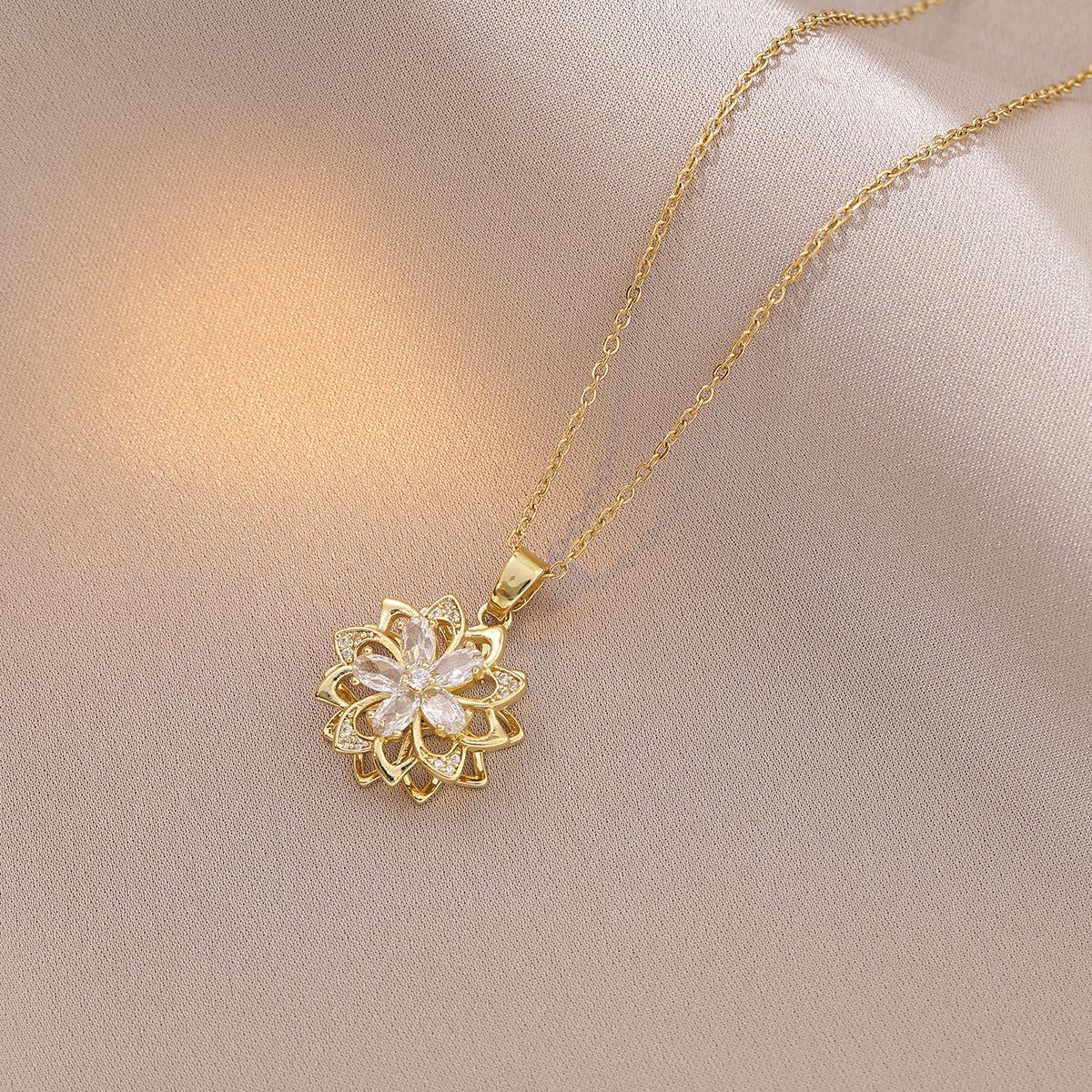 

Luxury Shiny Zircon Rotatable Flower Pendant Necklace for Women Gold Color Stainless Steel Chain Jewelry Party Wedding Accessory