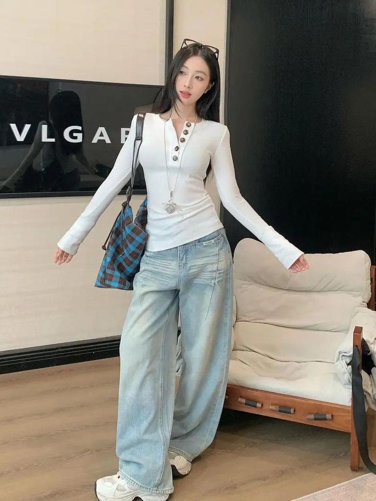 Women's Slim Fit Long-Sleeve T-Shirt: Chic Korean Style with Cuff Buttons, Half-Open Collar, and Inner Base Layer – Perfect for Autumn and Winter.