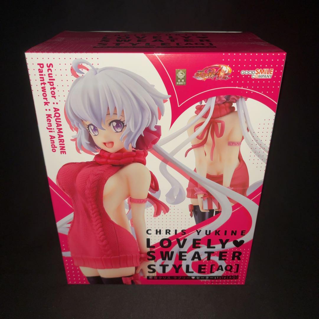 

[Б/У] Юкинэ Крис Милый Свитерный Стиль