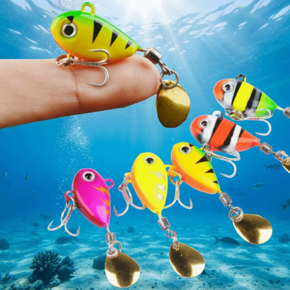 5pcs Vibration Bait Fishing Lures Kit 3D Fish Eyes Fishing Lures Hooks Fishing Accessories