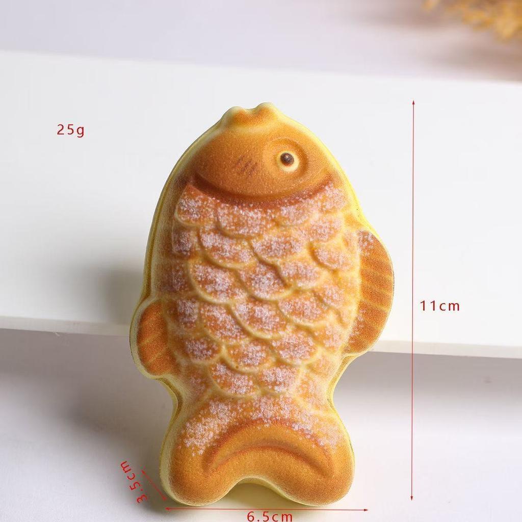 1Pcs High-Quality New Squeeze Slow Rebound Simulation Food Taiyaki Bread Model Food Toy Stress Relief Squeeze Gift