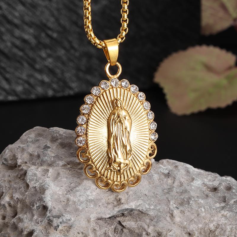 Classic Catholic Virgin Mary Square Pendant Necklace for Men Women Christian Religious Prayer Amulets Jewelry Gifts