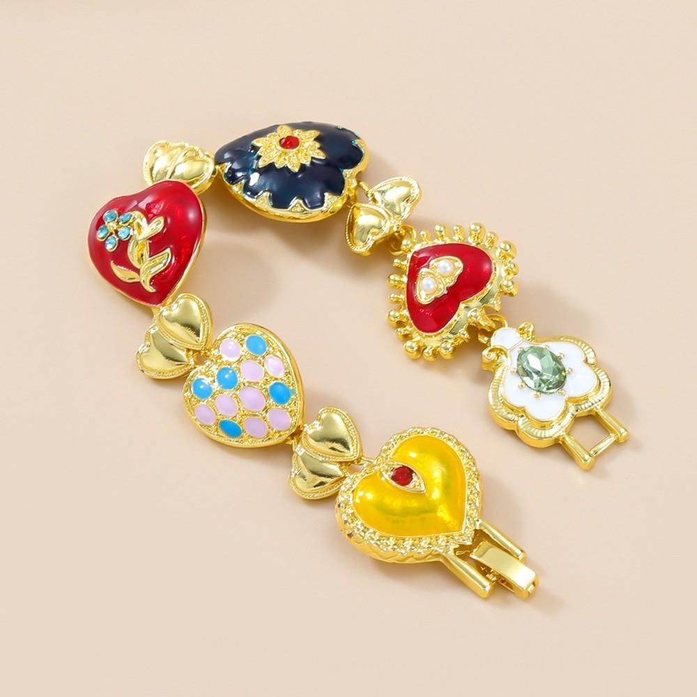Brilliant Court Style Vintage Necklace Flower Shiny Heart Cameo Bracelet Eardrop Alloy Retro Emboss Earrings Party