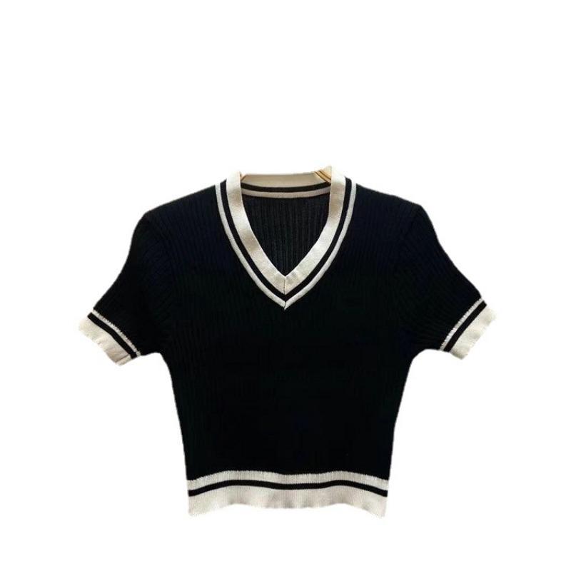 New American Vintage White V-neck Knitted Short Sleeve High Waist Crop T-shirt Women Fashion Top Woman