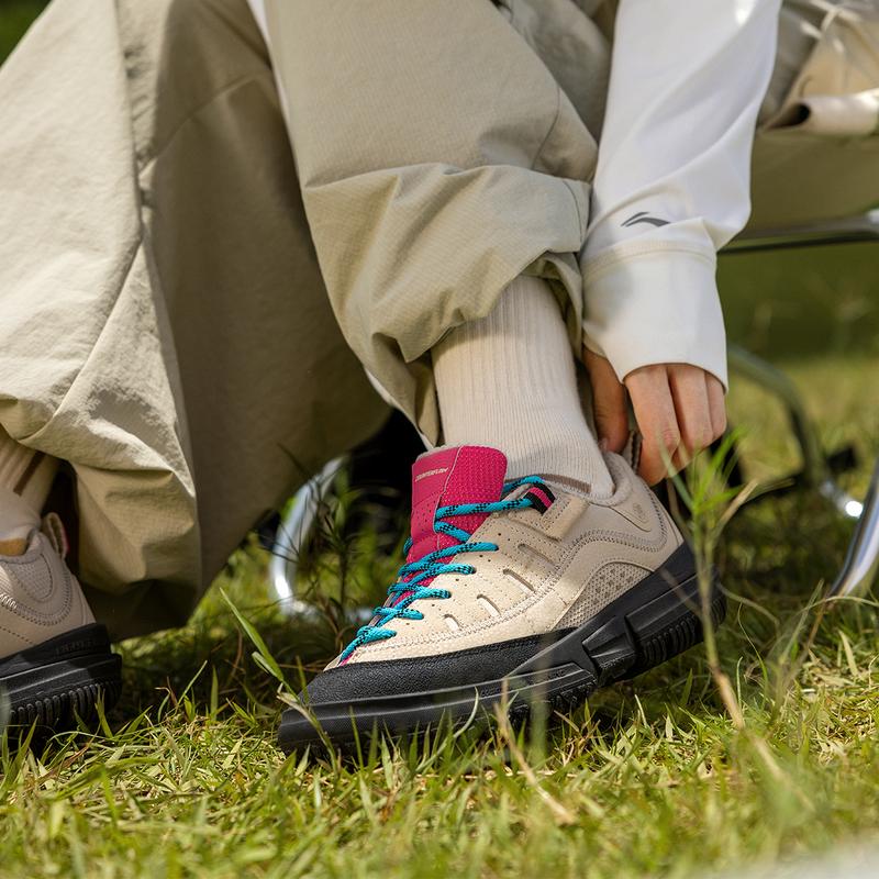 New LiNing CF Su Linchuan Lite Low Top Casual Shoes Women's Khaki AHCU018-2