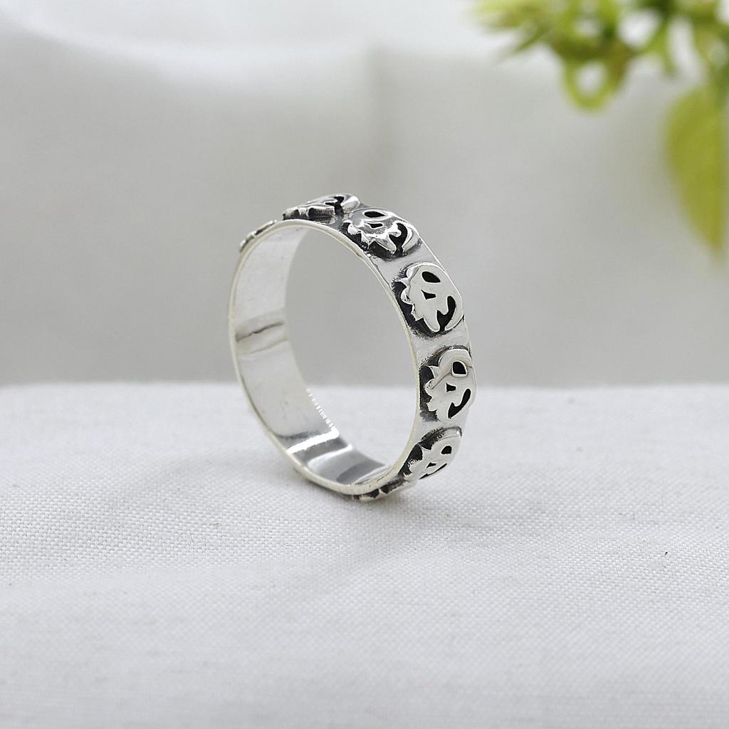 Anello Aum in Argento Sterling 925. Anello Fatto a Mano, Gioiello Spirituale, Anello Unisex, Gioiello in Argento Ar8942