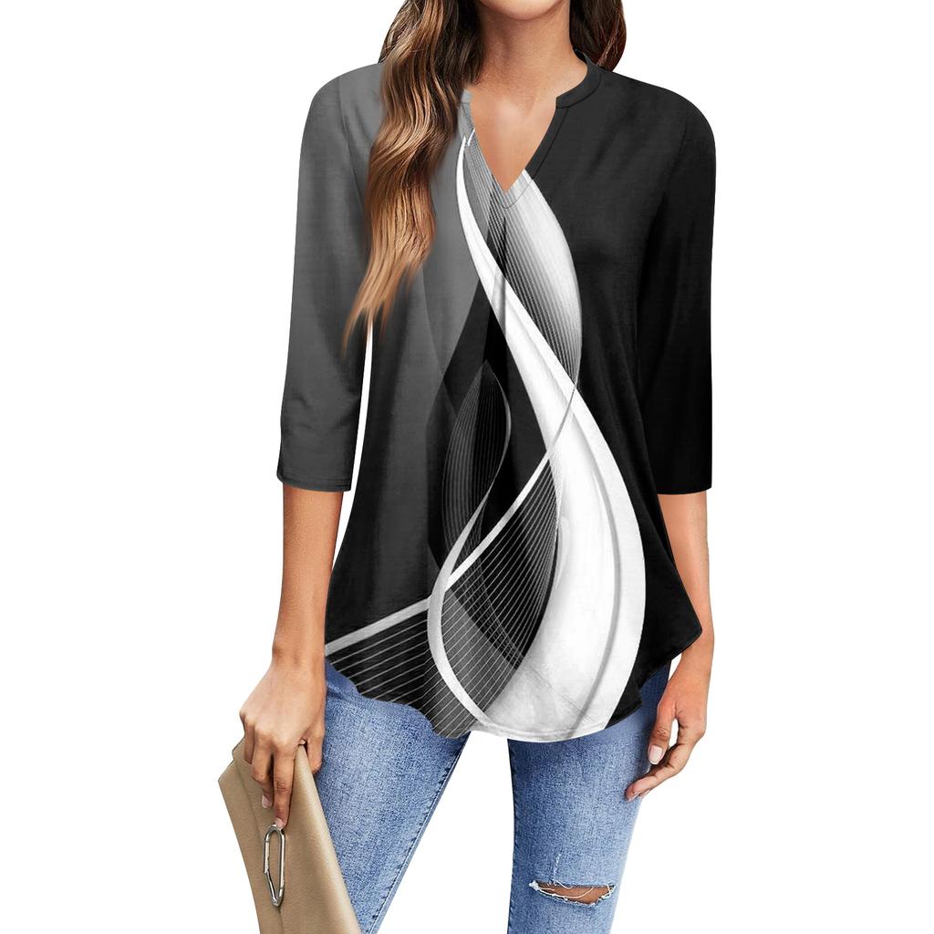 Dames casual T-shirt met driekwartmouwen en V-hals.