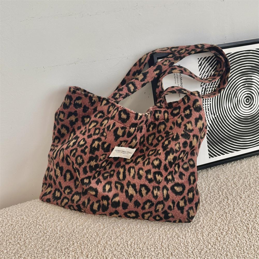 

Stylish Canvas Tote Bag For Women With Leopard Print Large Capacity For College Students Purple Pink