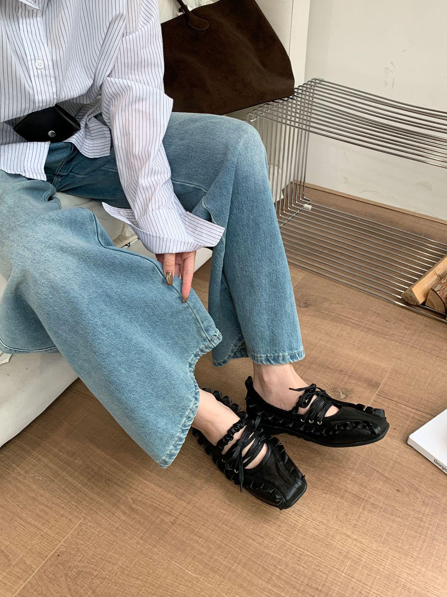 

В наличии Женские корейские балетки 2025 - Квадратный носок, На шнуровке, Кожаные кроссовки с низким верхом 38 чёрный