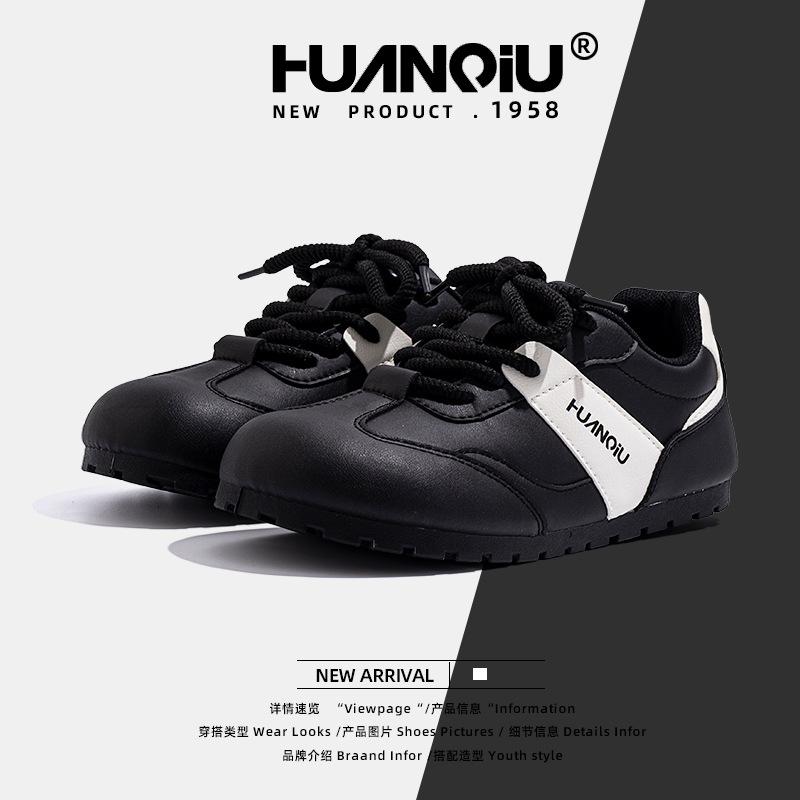 Global wear-resistant moral training shoes women's 2025 new summer models versatile flat-bottomed niche lightweight casual board shoes ZHQ9081