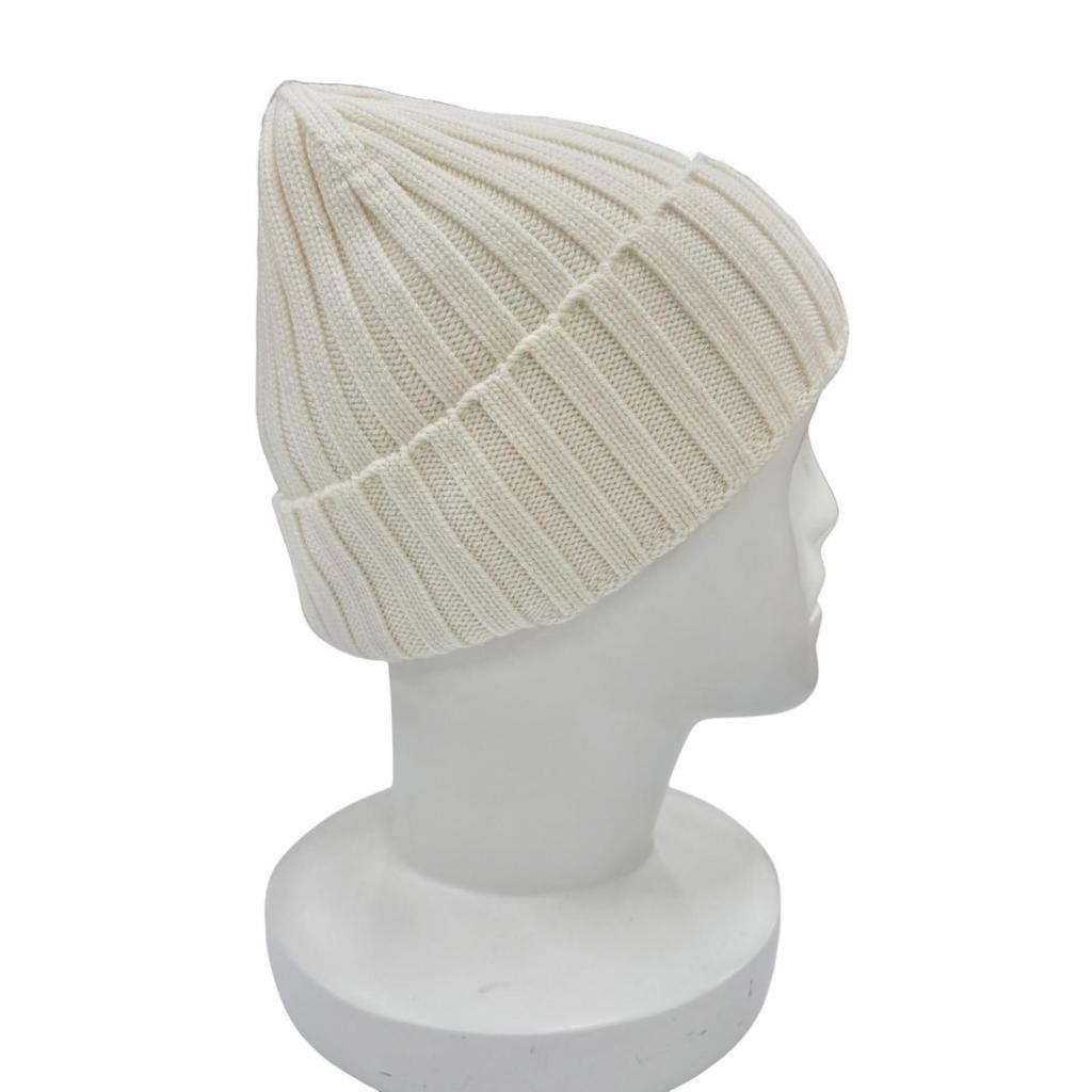 Pristine MONCLER Knit cap Beanie with logo patch Ivory wool Women Used