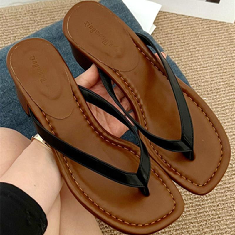 Fashion Square Heel Open Toe Women Flip-flops Comfortable Soft Square Toe Slide Sandal Fashion Simple Non-slip Women Vacation Beach Shoe