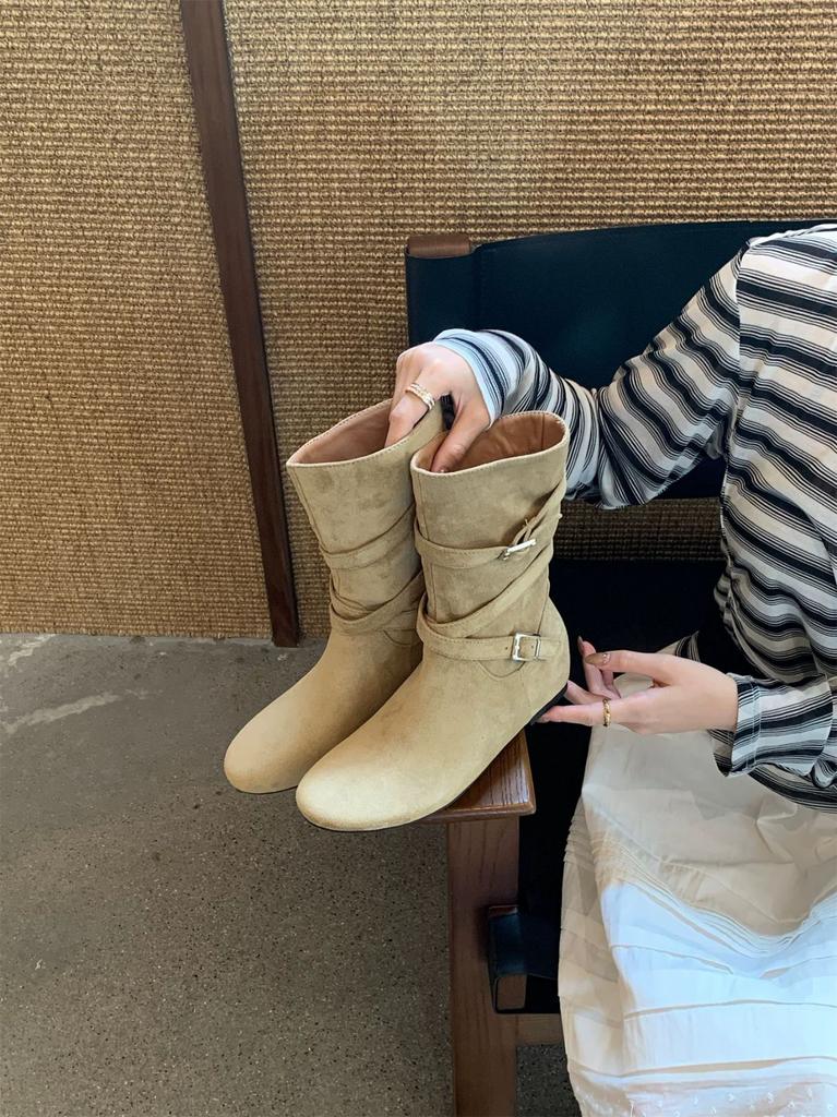 Vintage Pleated Pile Boots Women's Autumn New Belt Buckle Western Cowboy Boots Slim Short Martin Boots