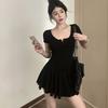 [Dress + Shorts] Pure waist pleated skirt short-sleeved dress high waist bottoming shorts two-piece set