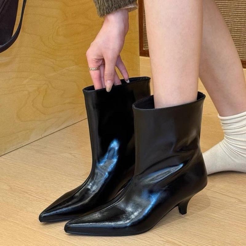 Mysterious figure! Fashion wide boots pointed cat and straight boots high-end leather stiletto short boots women's models